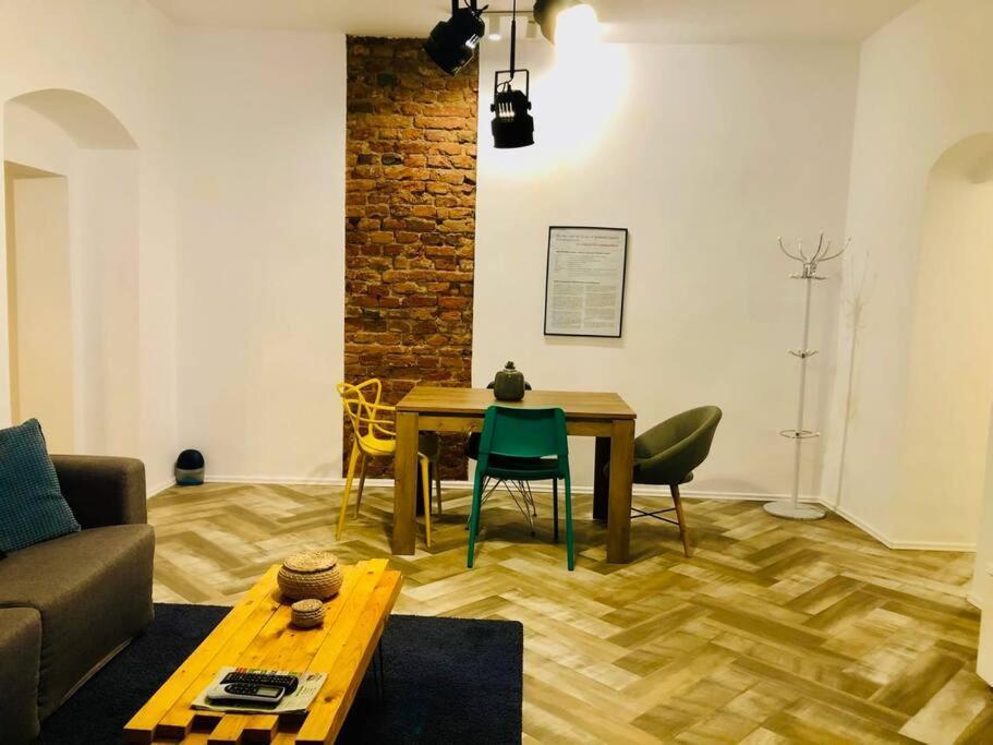 Joy City Stay Libertatii 9Mai 7 Timisoara Bagian luar foto